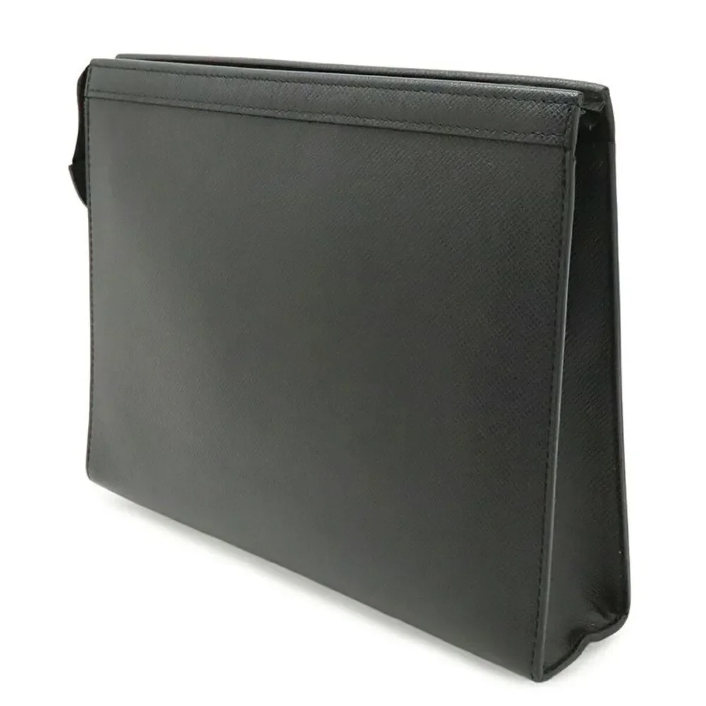 Louis Vuitton Pochette Voyage MM